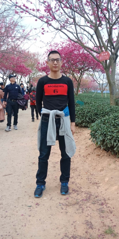 小梁的第二张照片--仙游交友网