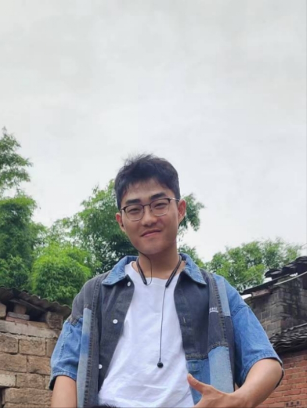 越努力越幸运的第一张照片--仙游交友网